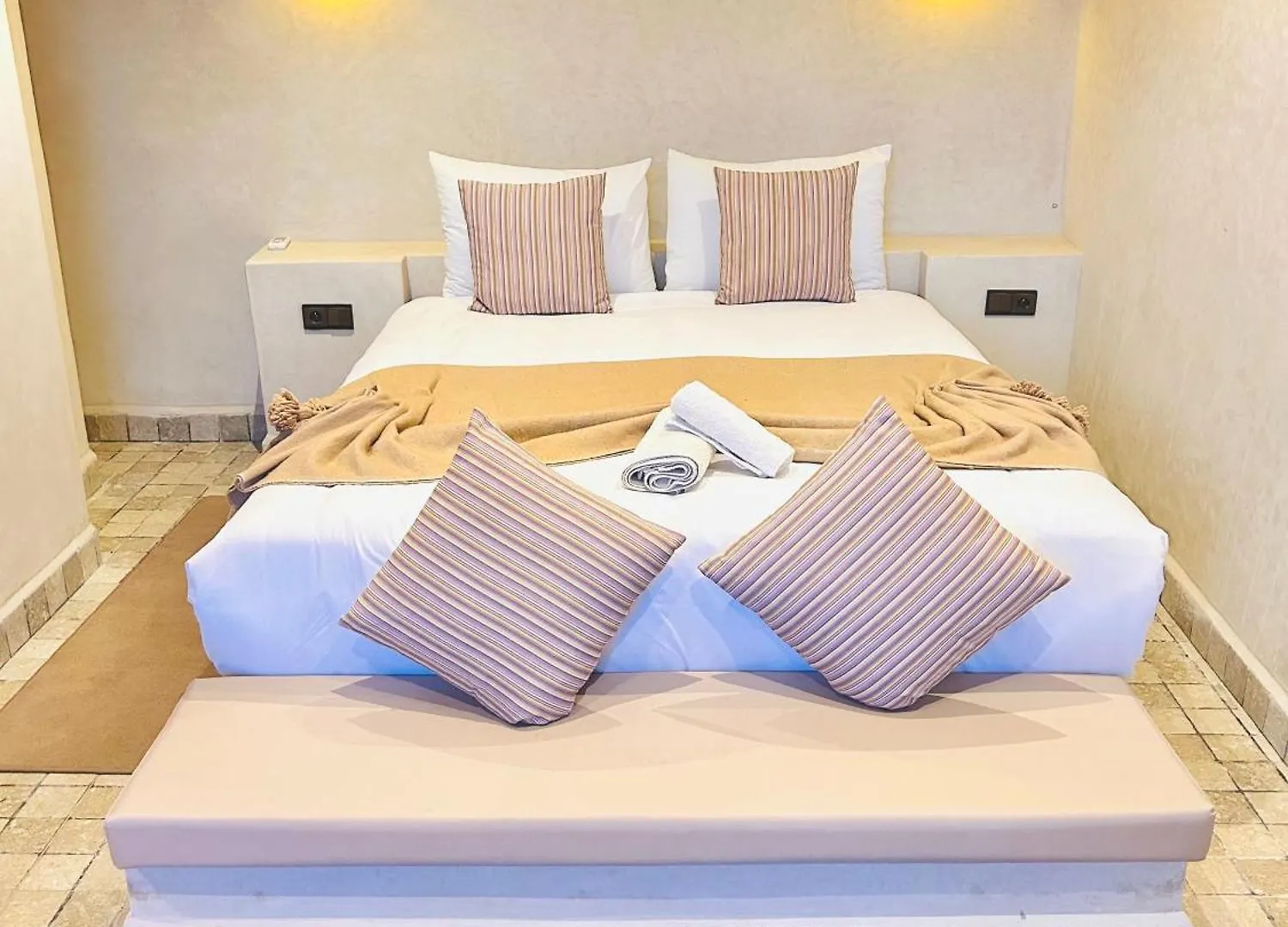 Villa Piscine Privee Sans Vis A Vis , Vue Superbe , Proche Centre - Fibre Optique Wifi Marrakesh