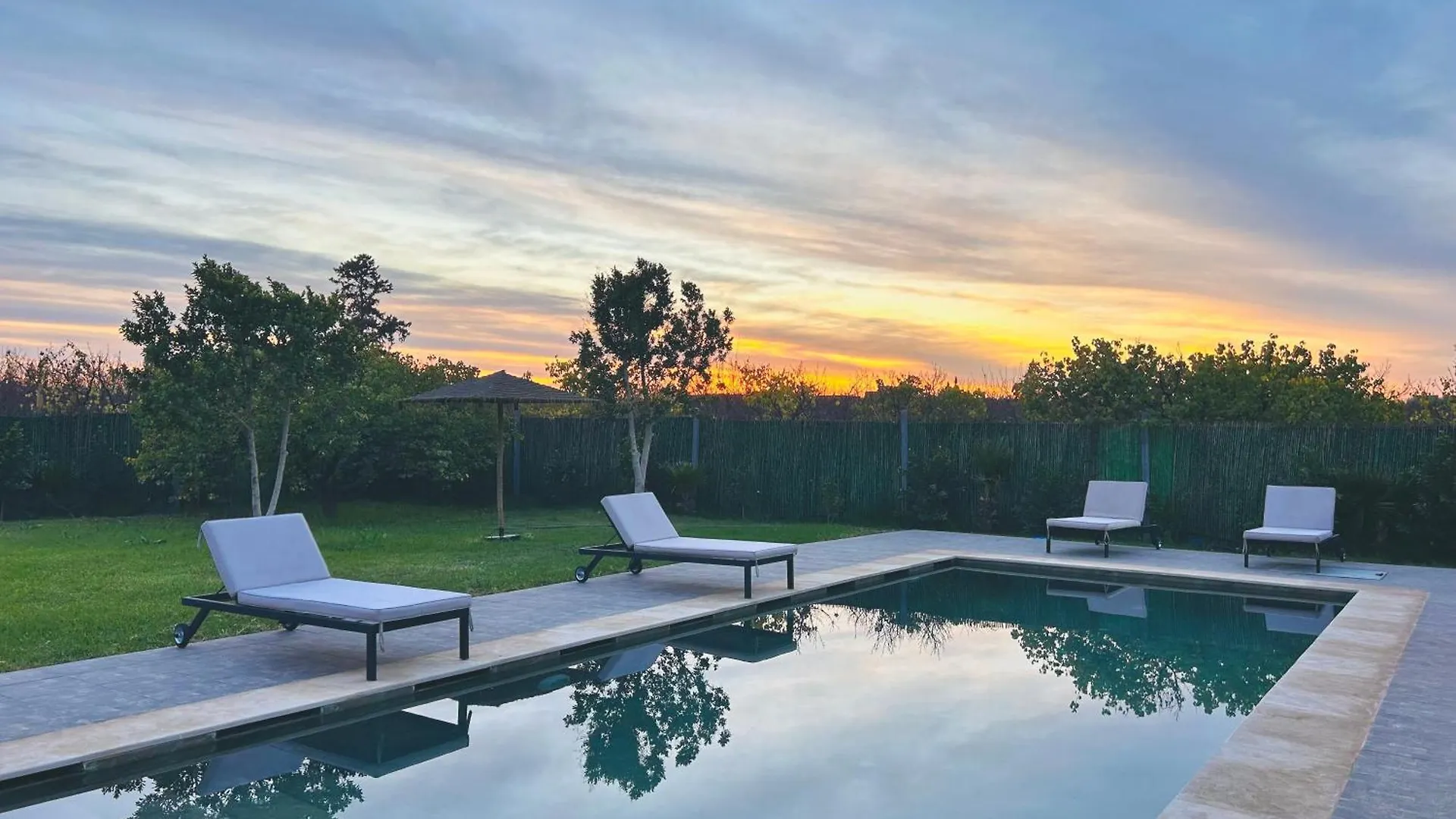 Villa Piscine Privee Sans Vis A Vis , Vue Superbe , Proche Centre - Fibre Optique Wifi Marrakesh 0*,  Morocco